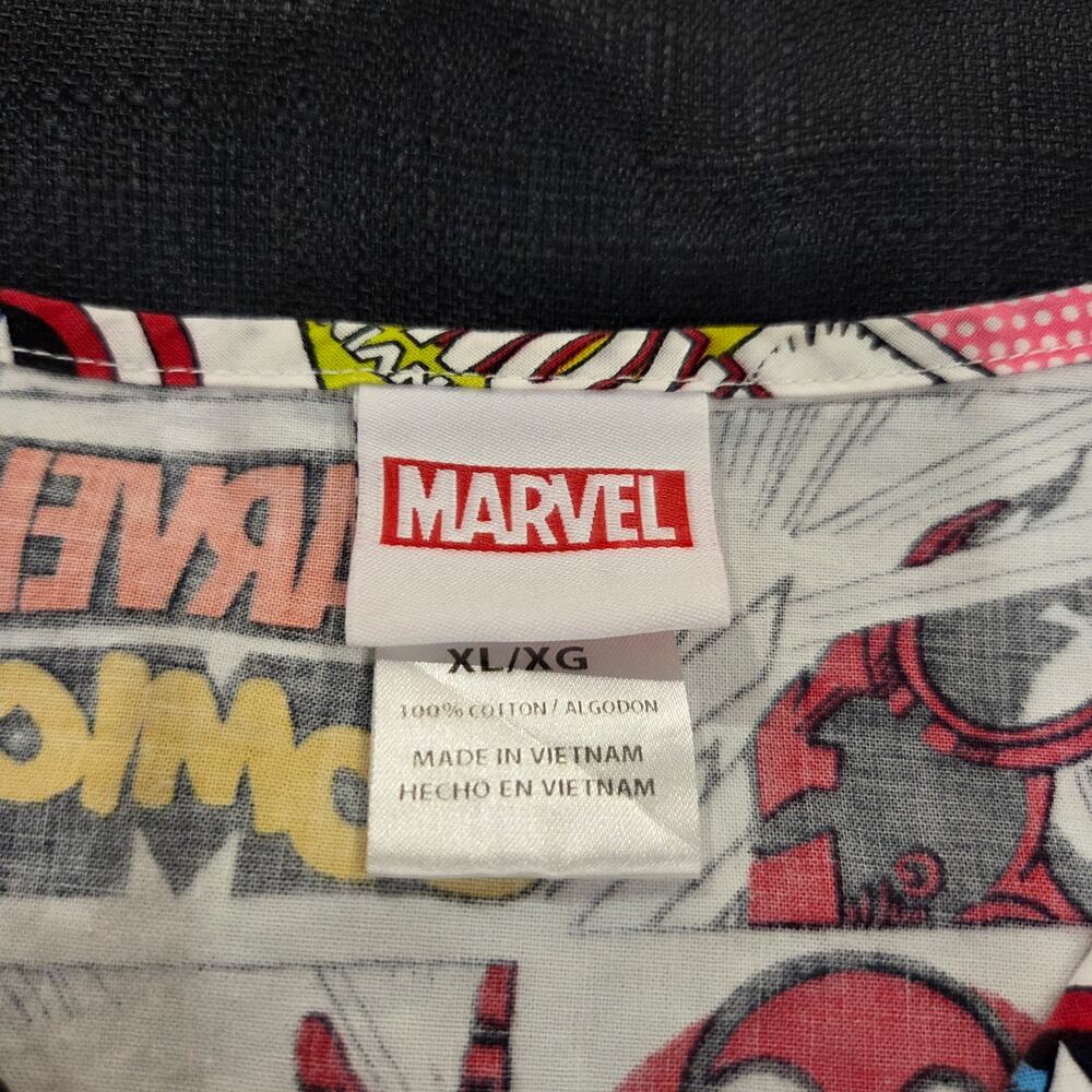 Set Of Two Marvel Avengers Medical Nursing Scrub Tops Womens Size XL - Picture 6 of 14
